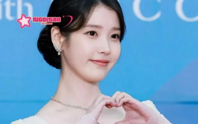 IU